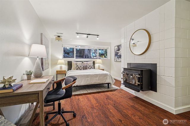 17841 4th Avenue NW, Shoreline, WA 98177