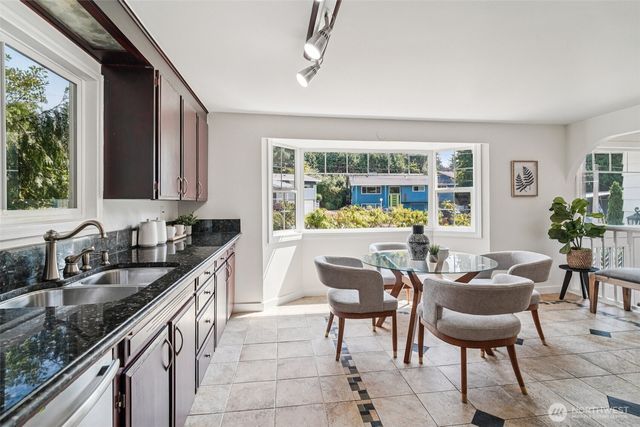 17841 4th Avenue NW, Shoreline, WA 98177