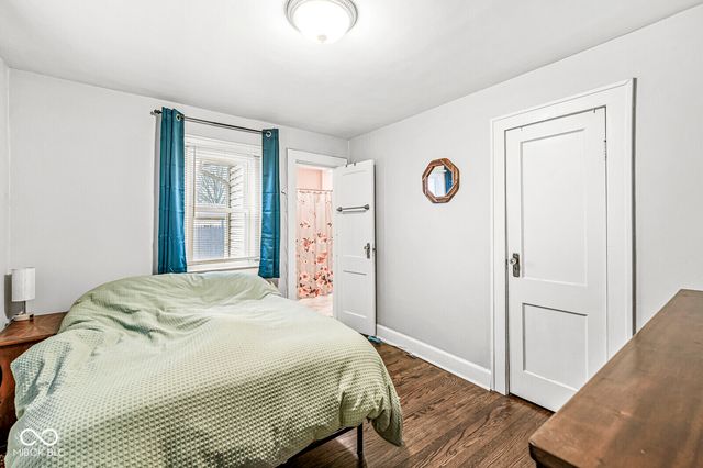 950 N Hawthorne Lane, Indianapolis, IN 46219