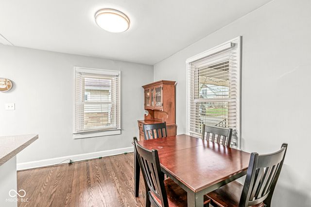 950 N Hawthorne Lane, Indianapolis, IN 46219