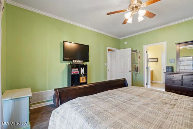 203 Fairway Trace Drive, Hernando, MS 38632