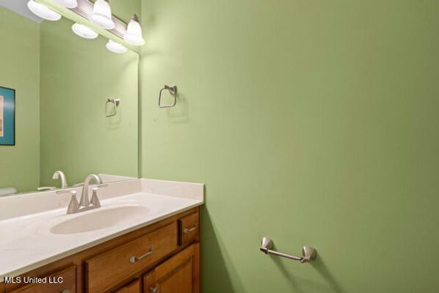 203 Fairway Trace Drive, Hernando, MS 38632