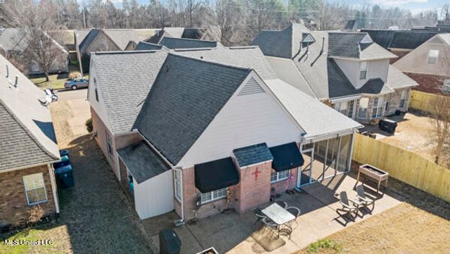 203 Fairway Trace Drive, Hernando, MS 38632