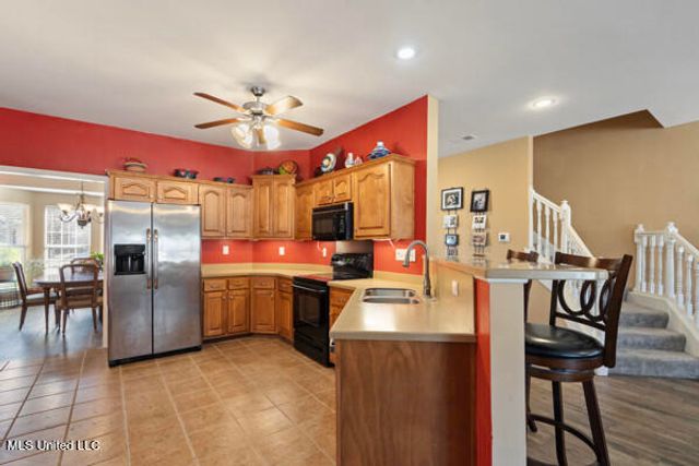 203 Fairway Trace Drive, Hernando, MS 38632