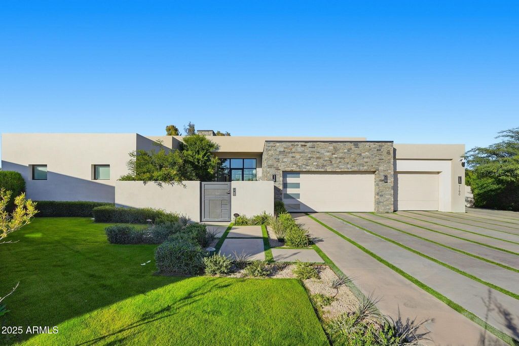 7190 E IRONWOOD Drive, Paradise Valley, AZ 85253 — photo 2