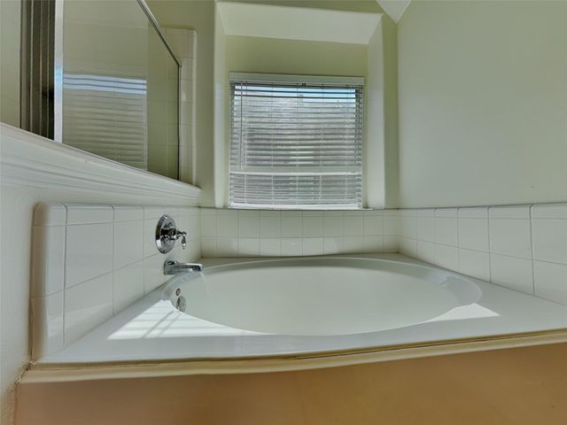 30622 N Sulphur Creek Drive, Magnolia, TX 77355
