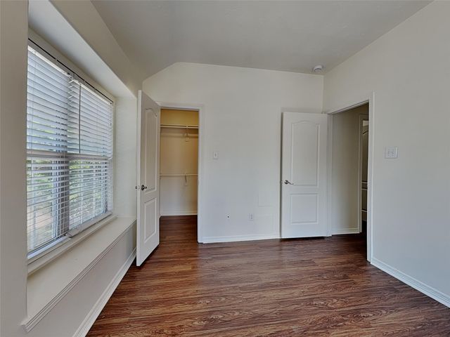 30622 N Sulphur Creek Drive, Magnolia, TX 77355