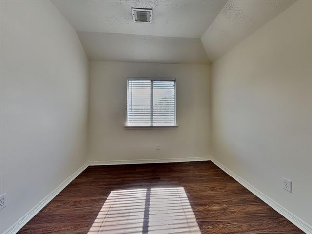 30622 N Sulphur Creek Drive, Magnolia, TX 77355