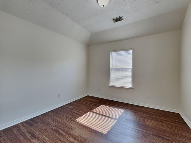 30622 N Sulphur Creek Drive, Magnolia, TX 77355