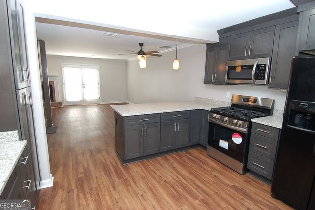 223 Triple Oaks Drive, Tucker, GA 30084