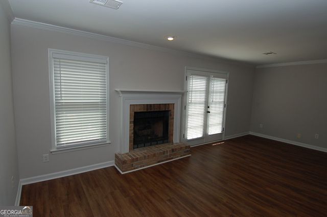 223 Triple Oaks Drive, Tucker, GA 30084