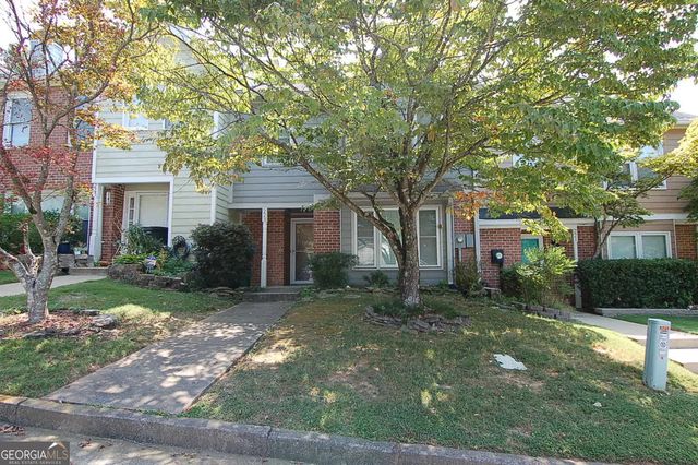 223 Triple Oaks Drive, Tucker, GA 30084