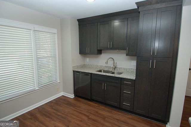 223 Triple Oaks Drive, Tucker, GA 30084