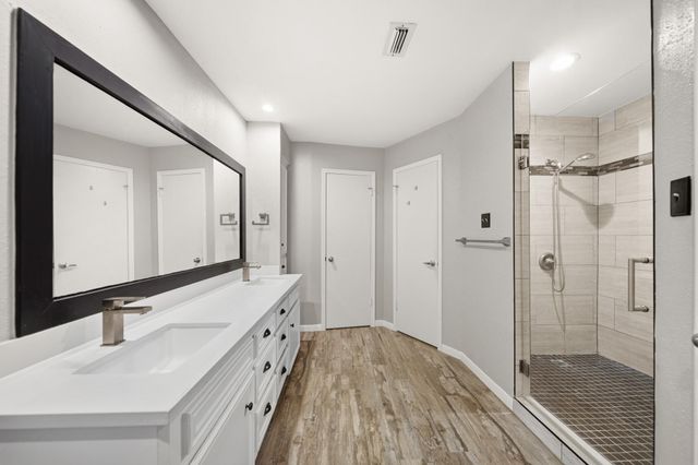 3002 Hampton Drive, Missouri City, TX 77459