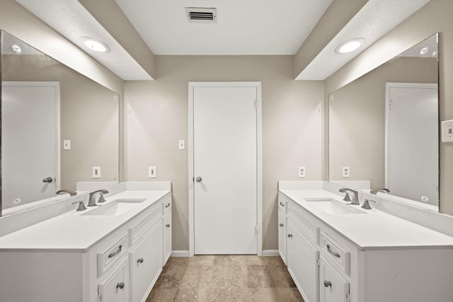 3002 Hampton Drive, Missouri City, TX 77459