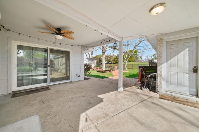 3002 Hampton Drive, Missouri City, TX 77459