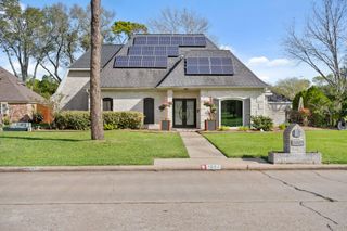 3002 Hampton Drive, Missouri City, TX 77459