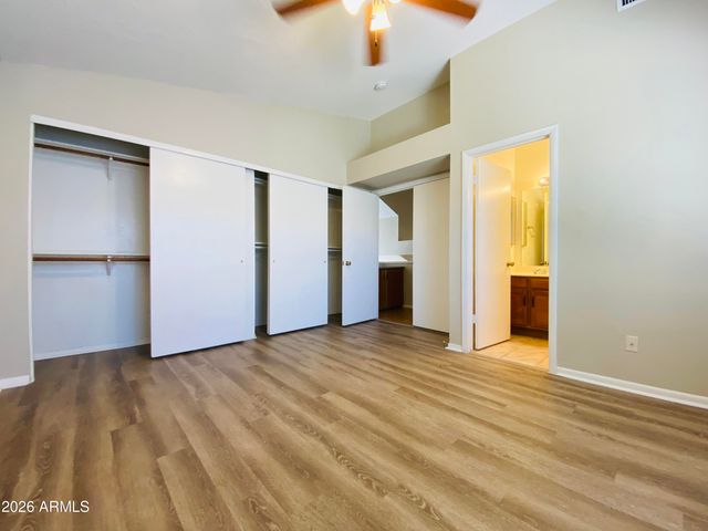 42 W HANCOCK Avenue, Gilbert, AZ 85233