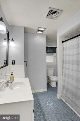 100 N FAIRVILLE AVE, Harrisburg, PA 17112