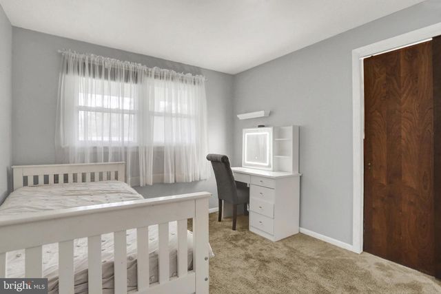 100 N FAIRVILLE AVE, Harrisburg, PA 17112