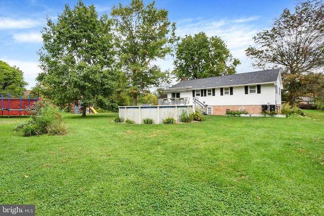 100 N FAIRVILLE AVE, Harrisburg, PA 17112
