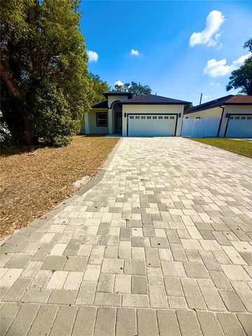 8511 N NEWPORT AVENUE, Tampa, FL 33604