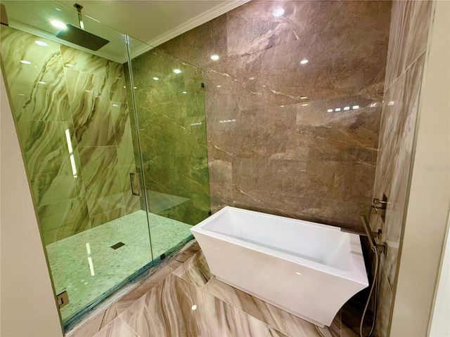 8511 N NEWPORT AVENUE, Tampa, FL 33604