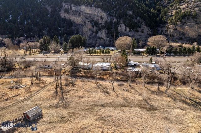 5042 US Highway 89 S, Livingston, MT 59047