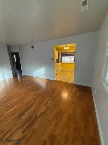 5042 US Highway 89 S, Livingston, MT 59047