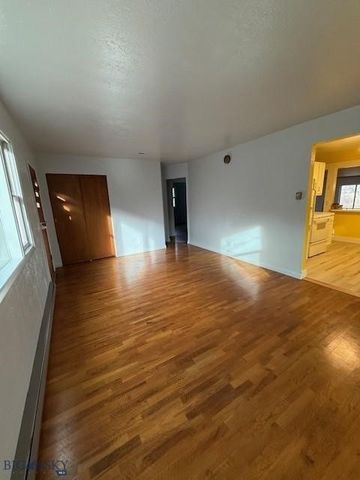 5042 US Highway 89 S, Livingston, MT 59047