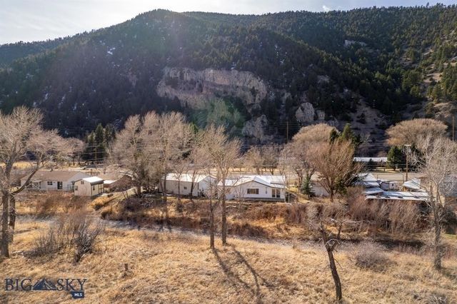 5042 US Highway 89 S, Livingston, MT 59047