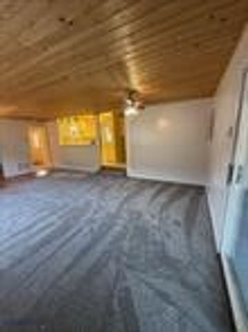 5042 US Highway 89 S, Livingston, MT 59047