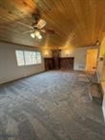 5042 US Highway 89 S, Livingston, MT 59047