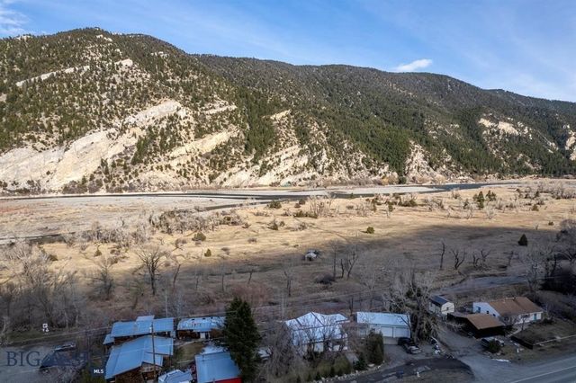 5042 US Highway 89 S, Livingston, MT 59047