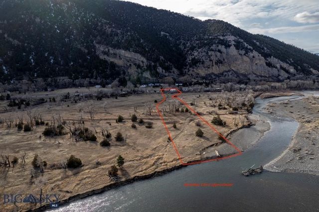 5042 US Highway 89 S, Livingston, MT 59047