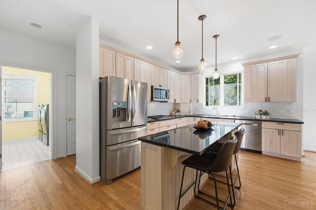 709 Deer Trail Court, Miami Twp, OH 45140