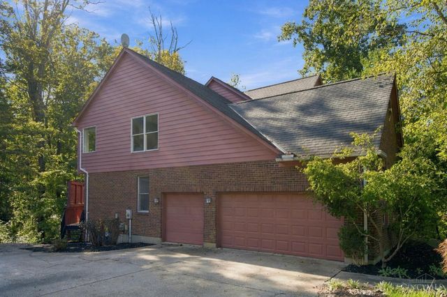 709 Deer Trail Court, Miami Twp, OH 45140
