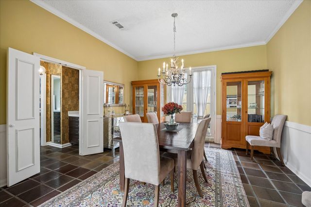 306 Gessner Road, Bunker Hill Village, TX 77024