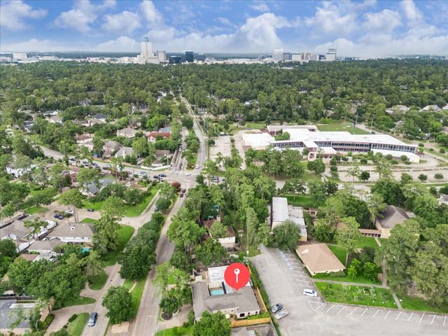 306 Gessner Road, Bunker Hill Village, TX 77024