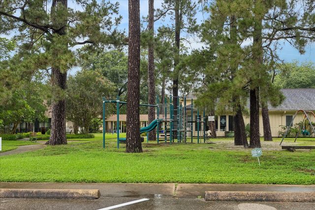 306 Gessner Road, Bunker Hill Village, TX 77024