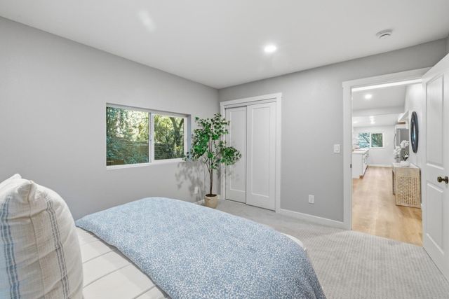 831 Hillcrest Drive, Felton, CA 95018