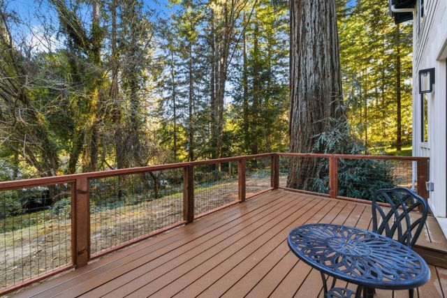 831 Hillcrest Drive, Felton, CA 95018