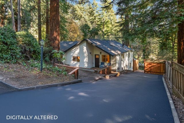 831 Hillcrest Drive, Felton, CA 95018