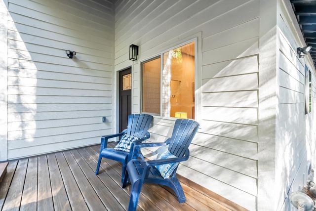 831 Hillcrest Drive, Felton, CA 95018