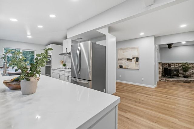 831 Hillcrest Drive, Felton, CA 95018