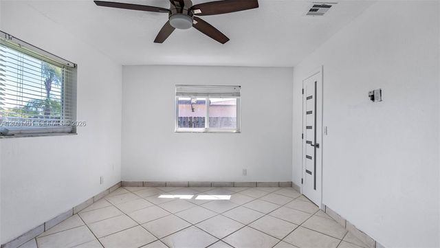 9741 NW 5th St 9741, Pembroke Pines, FL 33024