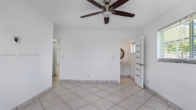 9741 NW 5th St 9741, Pembroke Pines, FL 33024