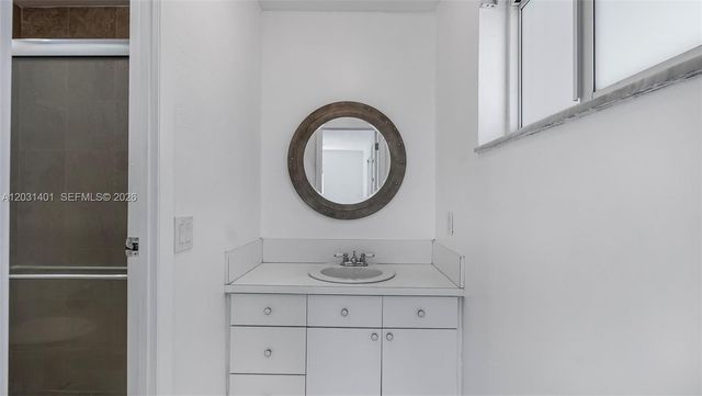 9741 NW 5th St 9741, Pembroke Pines, FL 33024