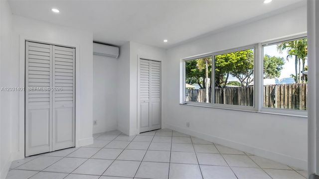 9741 NW 5th St 9741, Pembroke Pines, FL 33024