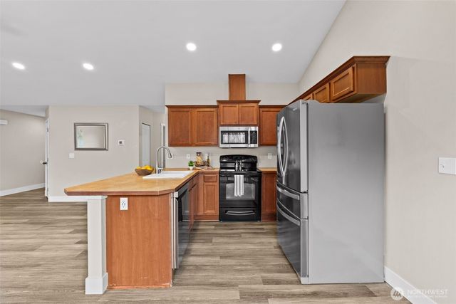 20022 98th Avenue E, Graham, WA 98338